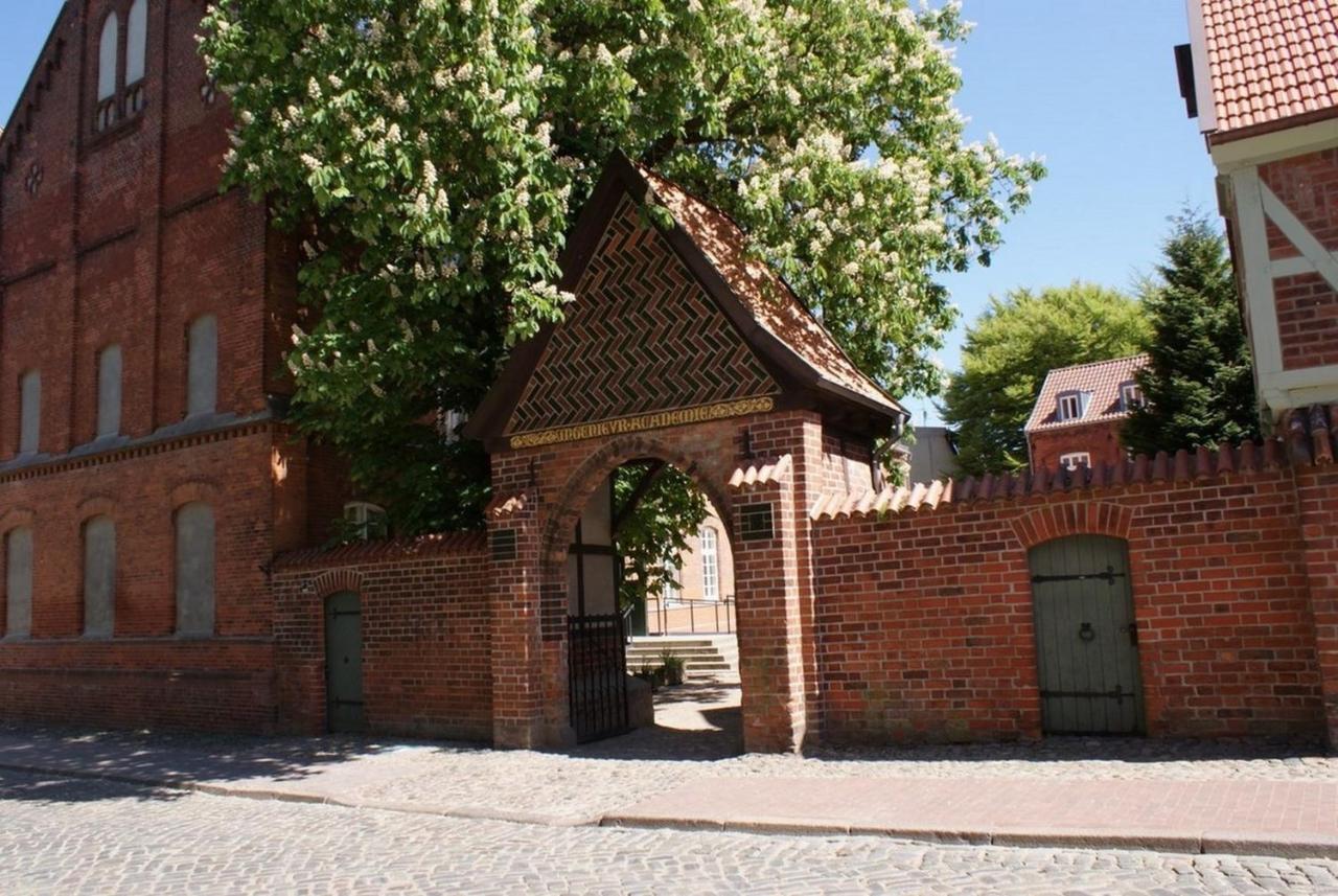Altstadtloft Im Herzen Wismars - Abc303 By AbcWißmar 外观 照片